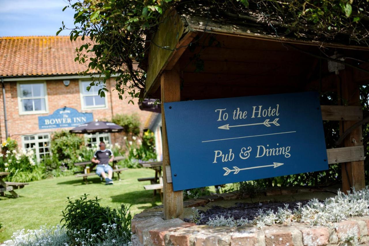 The Bower Inn Bridgwater Exteriér fotografie The hotel and pub at the White Horse